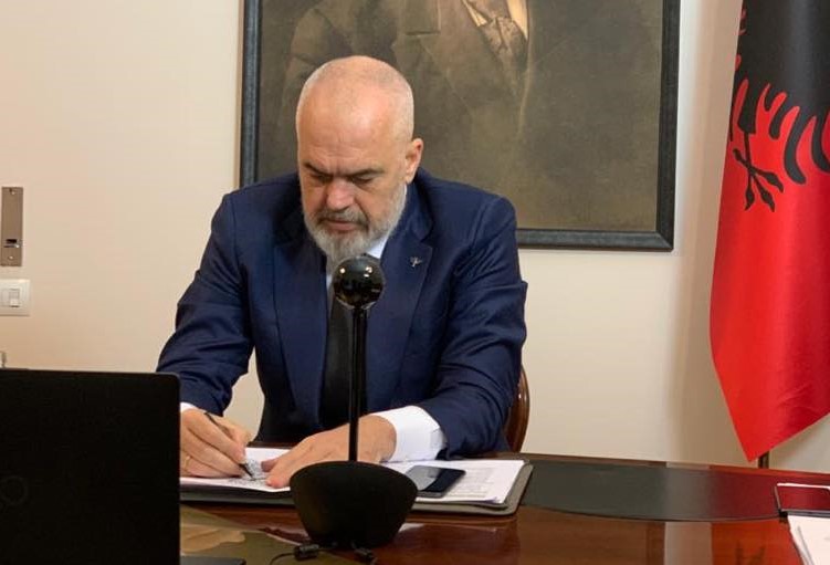 Mbyllja e pergjithshme e mundshme- Rama: Mund ta shmangim, respektoni masat